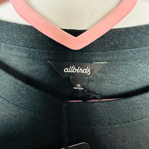 Allbirds NWT Natural Black Sea Long Sleeve Pullover Crew Neck Tee Size X-Large - Picture 5 of 8